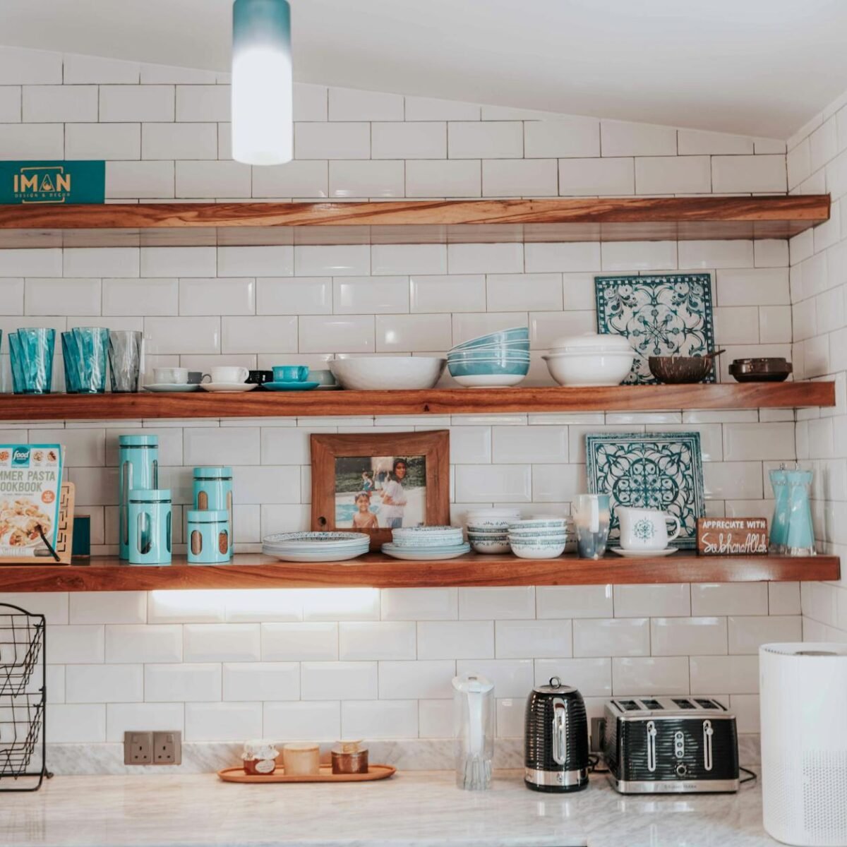 Instalar Prateleiras em Casa: O Guia DIY Definitivo Sem Chamar Pedreiro — como instalar prateleiras em casa sem chamar pedrei