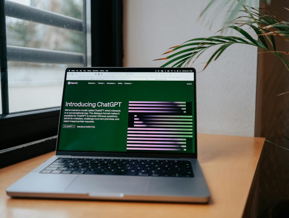 ChatGPT no Trabalho: Como Usar a IA para Aumentar Sua Produtividade Profissional — como usar o chatgpt para aumentar a produt