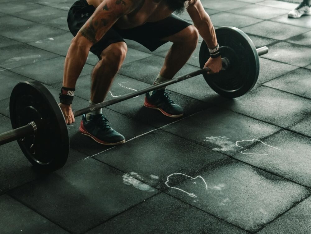 CrossFit para Iniciantes: O Guia Definitivo para Começar com Segurança e Transformar Seu Corpo — crossfit para iniciantes o q