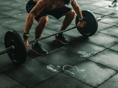 CrossFit para Iniciantes: O Guia Definitivo para Começar com Segurança e Transformar Seu Corpo — crossfit para iniciantes o q