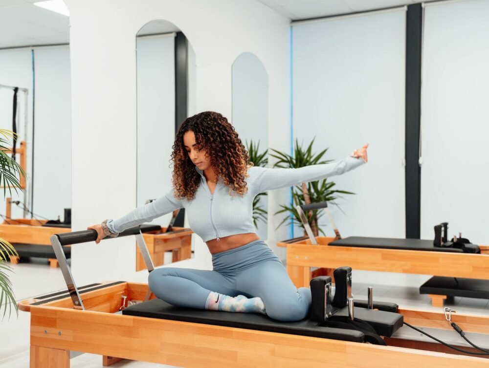 Pilates para Iniciantes: Desvende os Benefícios e os Primeiros Exercícios para Transformar Seu Corpo — pilates para iniciante